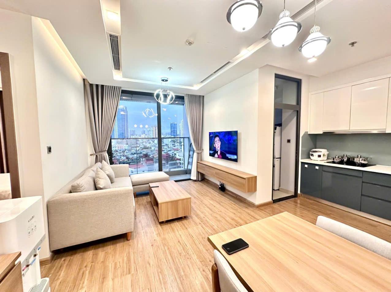 Luxury Apartment In Vinhomes Metropolis Hanoi Eksteriør bilde