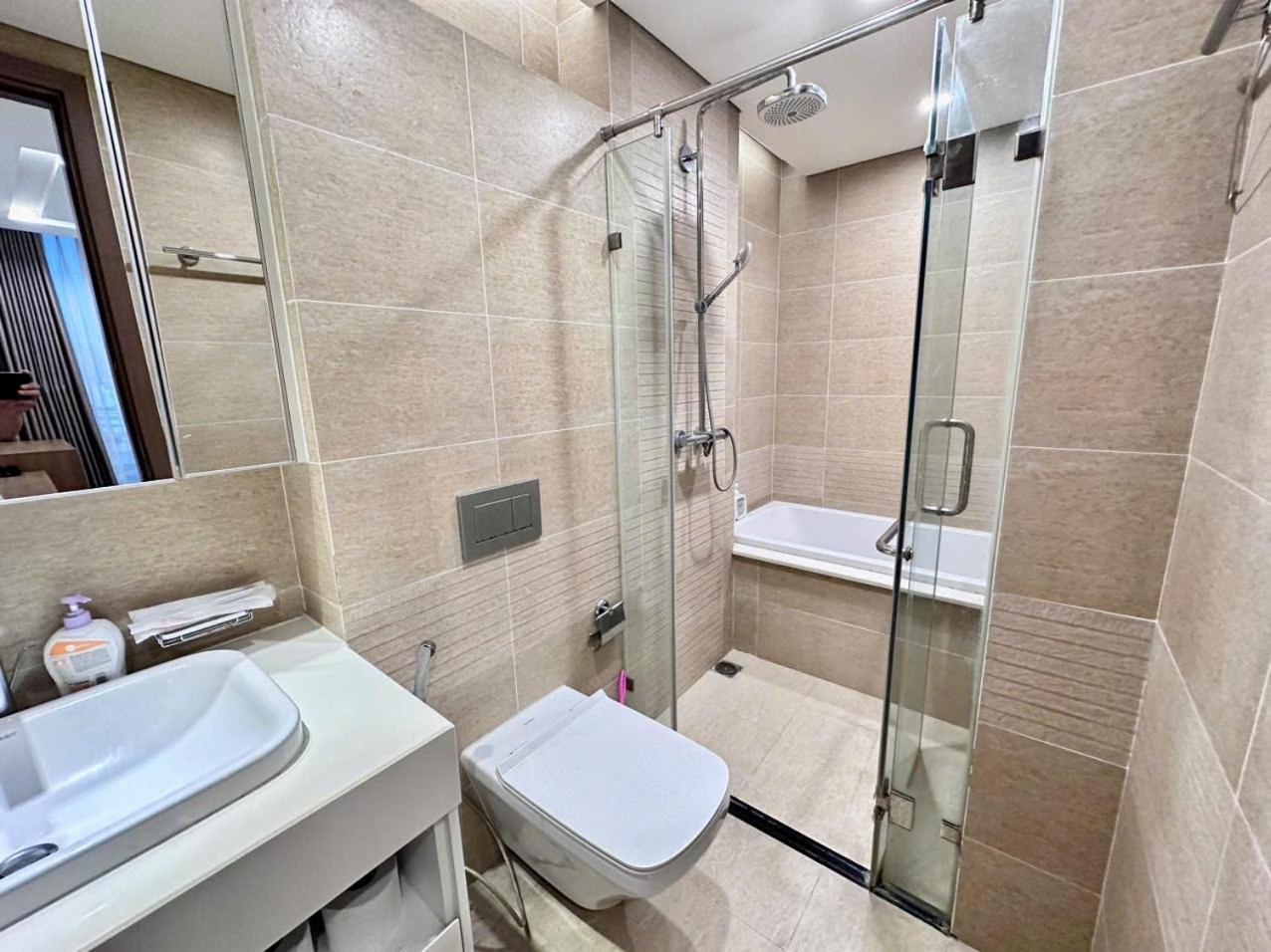 Luxury Apartment In Vinhomes Metropolis Hanoi Eksteriør bilde