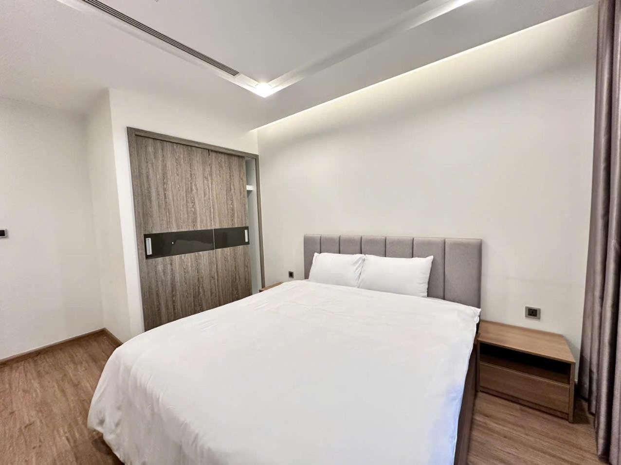 Luxury Apartment In Vinhomes Metropolis Hanoi Eksteriør bilde