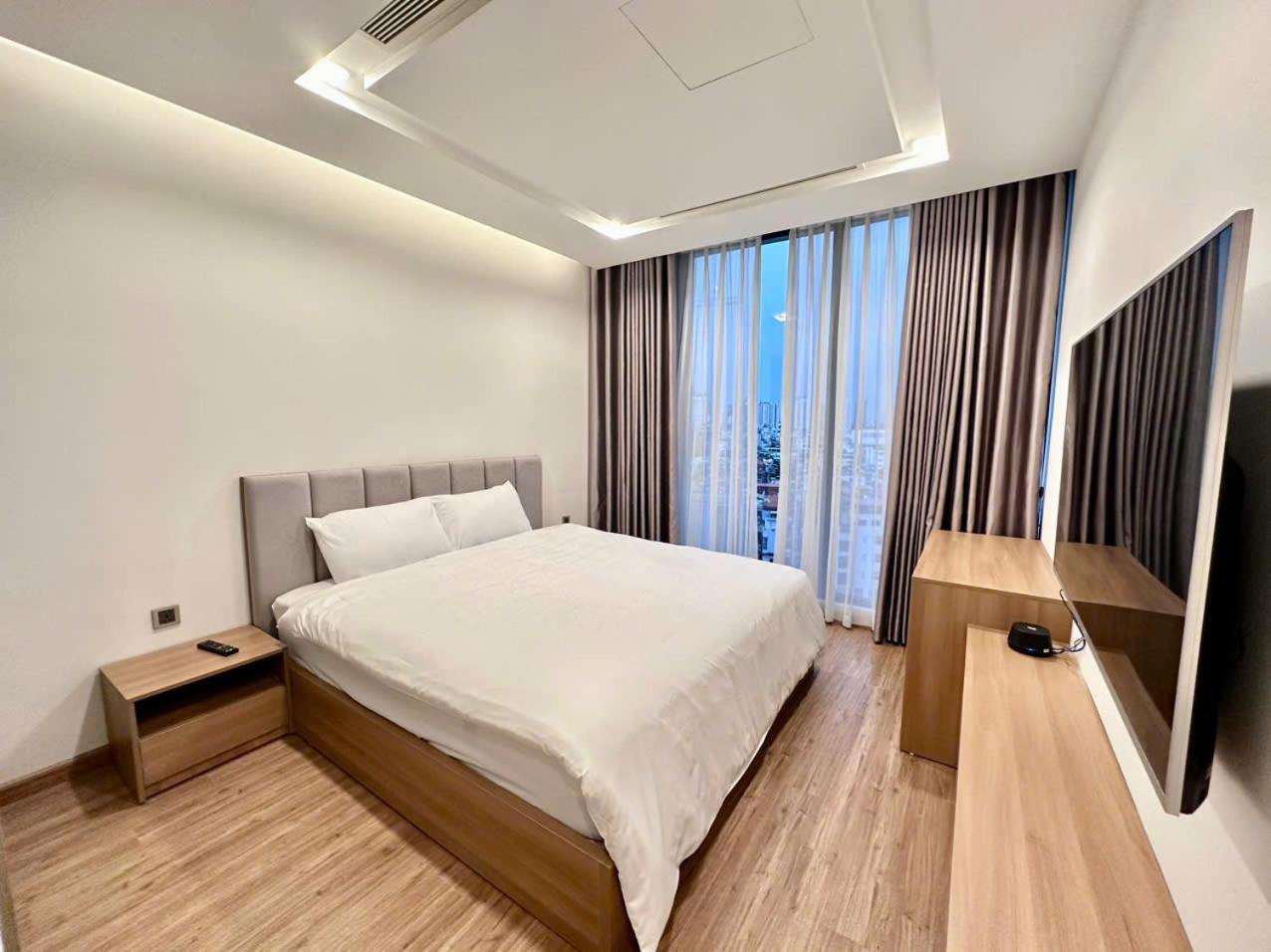 Luxury Apartment In Vinhomes Metropolis Hanoi Eksteriør bilde