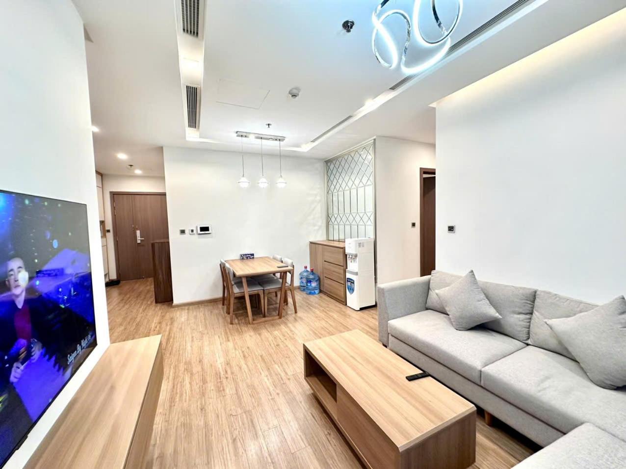 Luxury Apartment In Vinhomes Metropolis Hanoi Eksteriør bilde