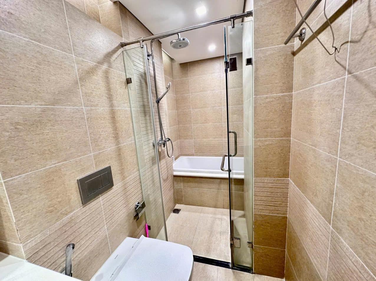 Luxury Apartment In Vinhomes Metropolis Hanoi Eksteriør bilde