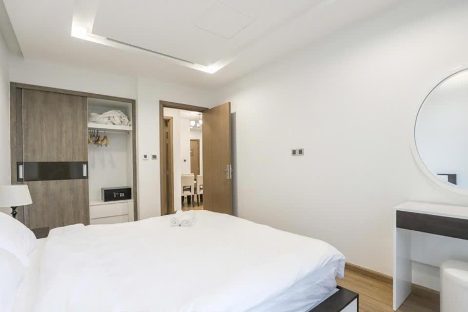 Luxury Apartment In Vinhomes Metropolis Hanoi Eksteriør bilde